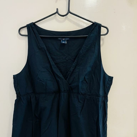 GAP black beautiful dress - Picture 7 of 10